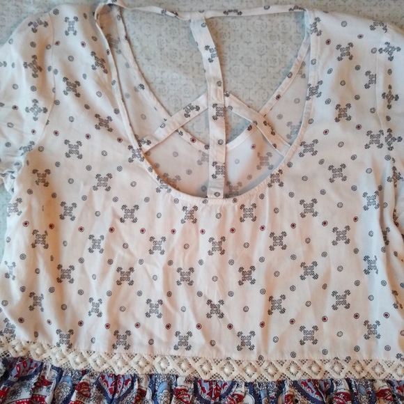 Umgee Bell Sleeve Top Boho - Picture 5 of 7